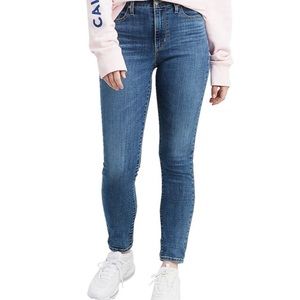 Levi’s 721 High Rise Skinny